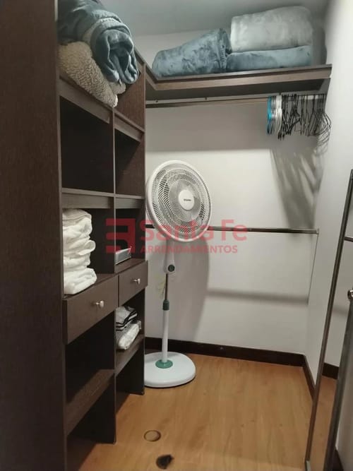 Apartamento de 3 alcobas en arriendo en Loma Del Esmeraldal, Envigado, 180 m² · foto 10 de 10