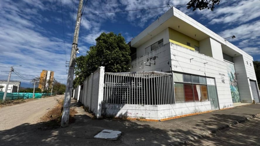 Bodega en venta en Neiva, 1192 m² · foto 6 de 13