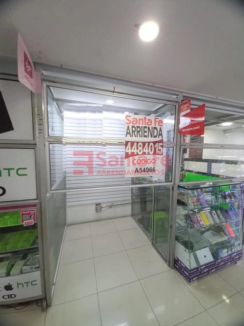 Local en arriendo en Villanueva, Medellín · foto 2 de 5