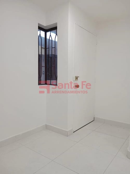 Local en arriendo en Villanueva, Medellín, 44 m² · foto 6 de 10