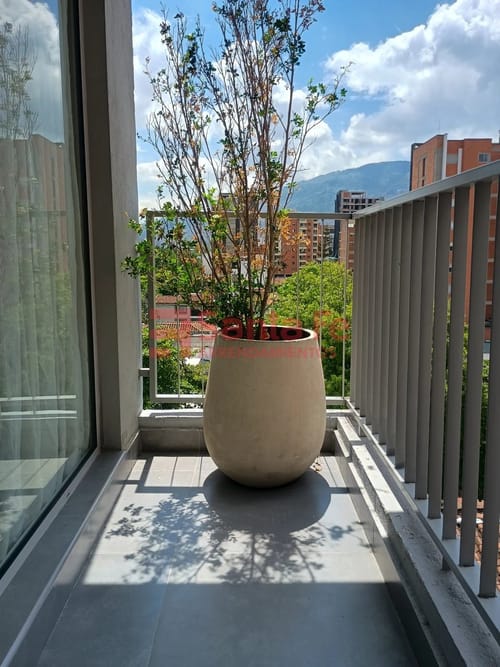 Apartamento en arriendo en Conquistadores, Medellín, 30 m² · foto 9 de 10