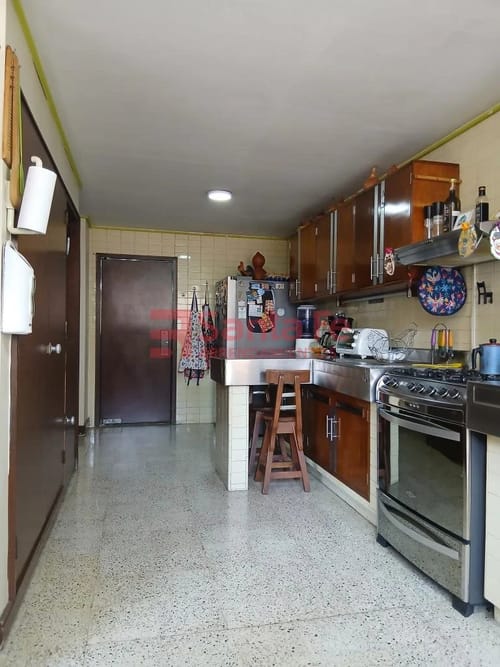 Apartamento en arriendo en La Candelaria, Medellín · foto 8 de 10