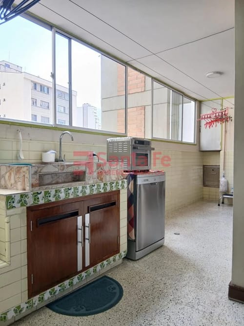Apartamento en arriendo en La Candelaria, Medellín · foto 9 de 10