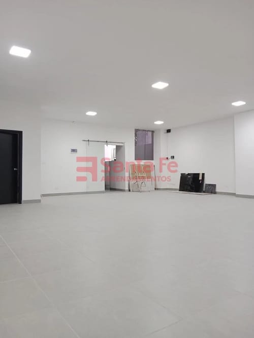 Local en arriendo en Suramericana, Medellín, 100 m² · foto 2 de 6