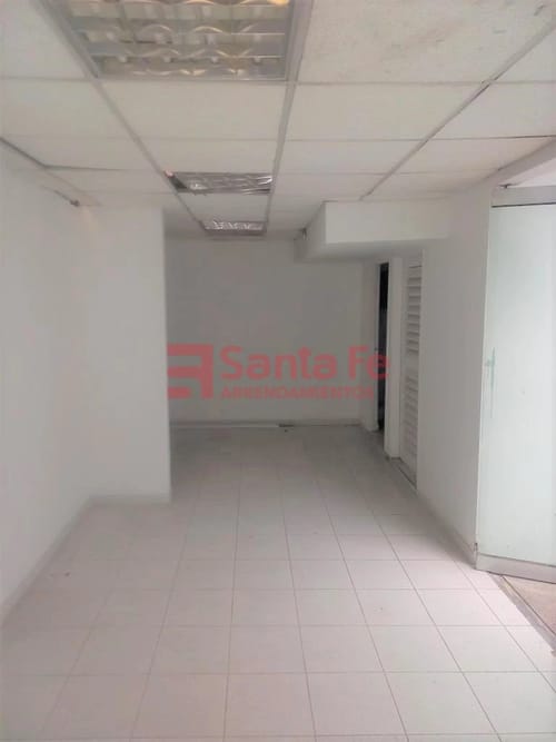 Local en arriendo en La Candelaria, Medellín, 540 m² · foto 3 de 10