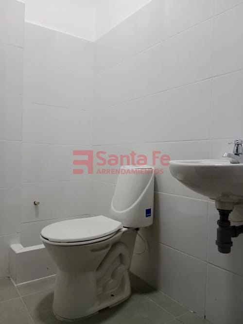 Local en arriendo en Suramericana, Medellín, 100 m² · foto 5 de 6