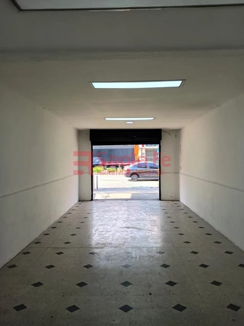Local en arriendo en Conquistadores, Medellín, 35 m² · foto 3 de 6