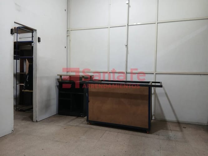 Local en arriendo en Guayaquil, Medellín, 17 m² · foto 4 de 7