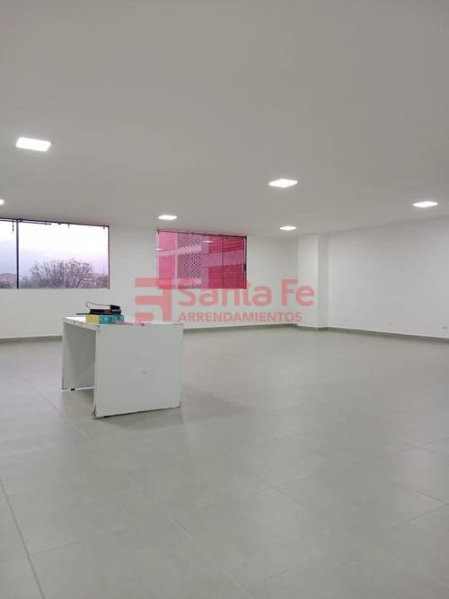 Local en arriendo en Suramericana, Medellín, 100 m² · foto 3 de 6