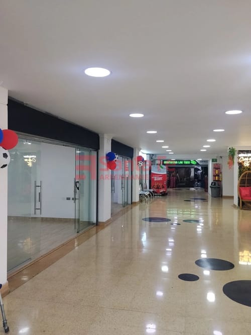 Local en arriendo en Guayaquil, Medellín, 64 m² · foto 3 de 6
