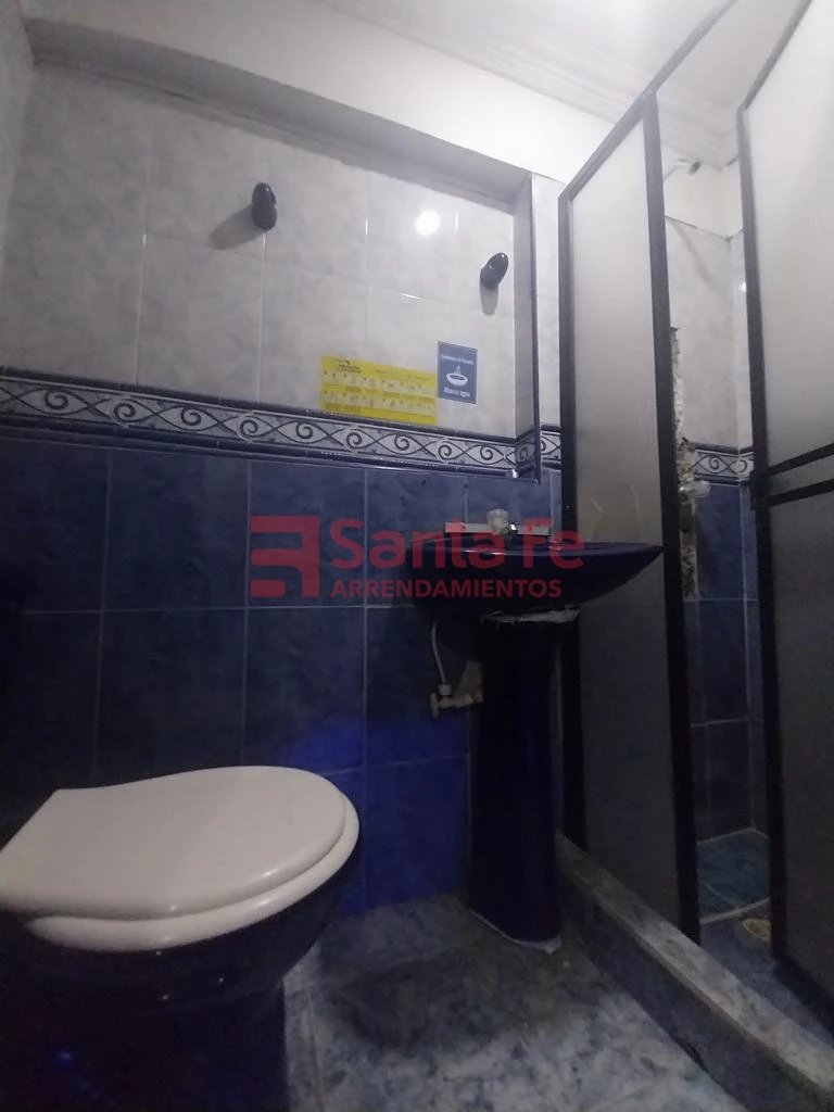 Casa en arriendo en La Candelaria, Medellín · foto 5 de 10