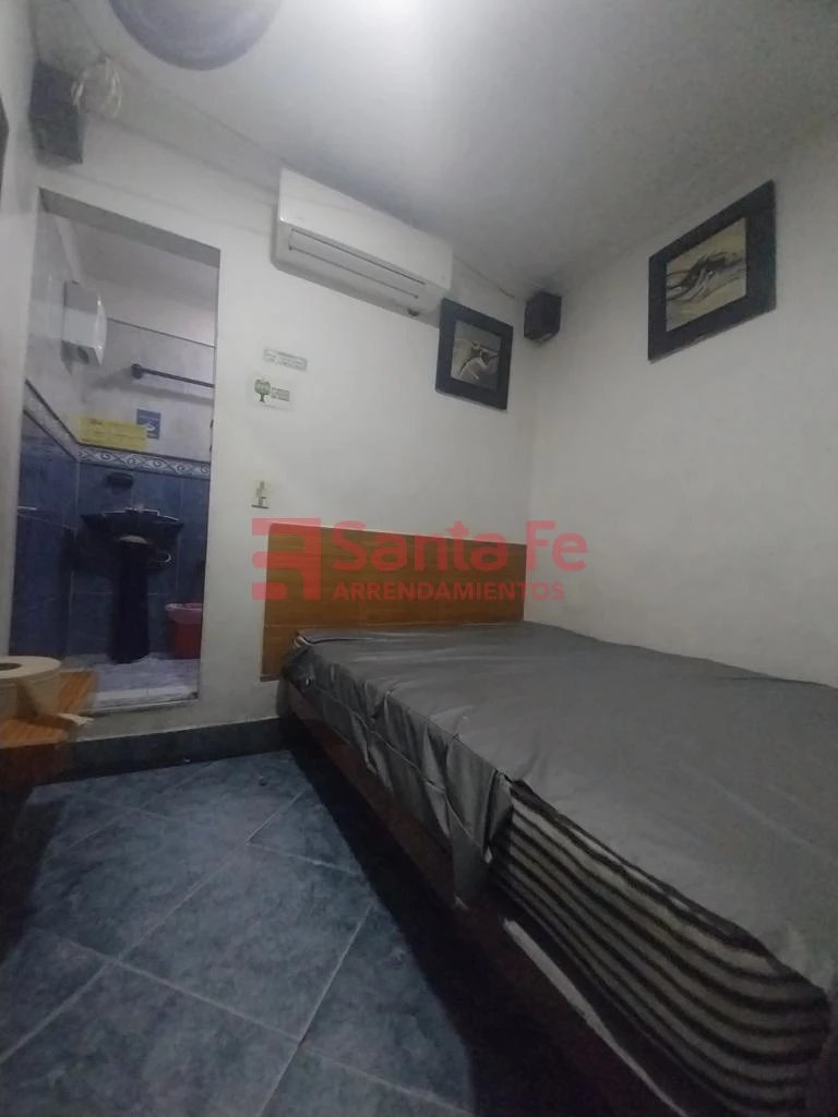 Casa en arriendo en La Candelaria, Medellín · foto 7 de 10