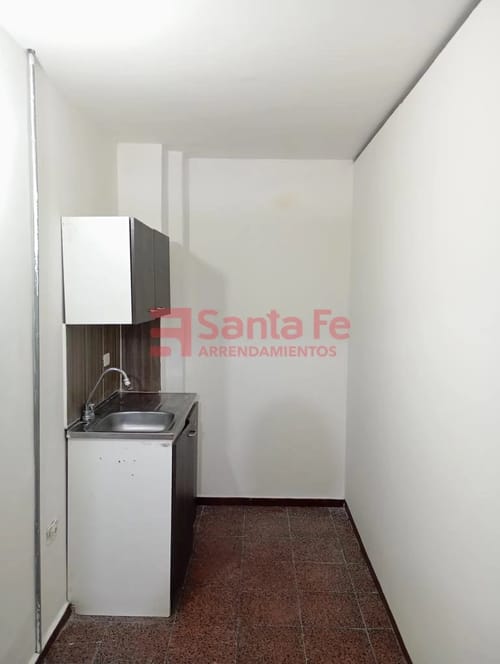 Local en arriendo en Barrio Triste, Medellín, 86 m² · foto 4 de 10