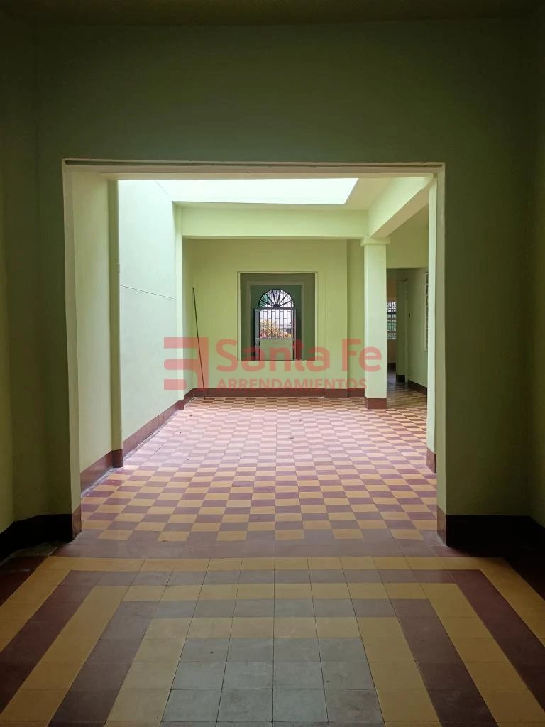 Casa en arriendo en Los Angeles, Medellín · foto 4 de 10