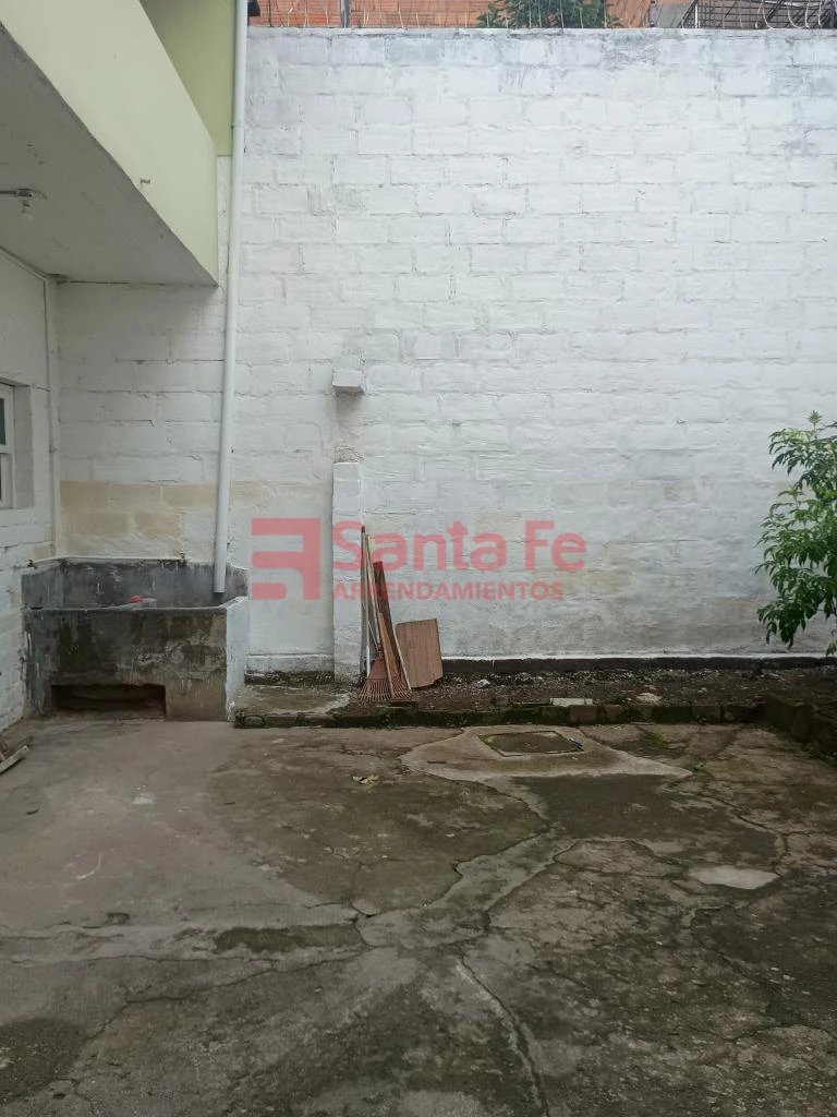 Casa en arriendo en Los Angeles, Medellín · foto 7 de 10
