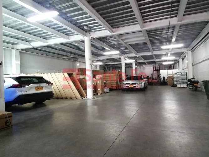 Local en arriendo en Calasanz, Medellín, 315 m² · foto 2 de 3