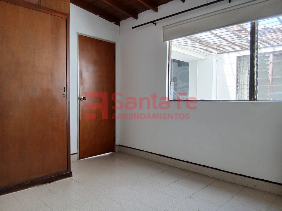 Casa en arriendo en Calasanz Parte Alta, Medellín · foto 9 de 10