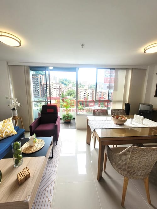 Apartamento de 3 alcobas en arriendo en La Paz, Envigado, 78 m² · foto 3 de 10