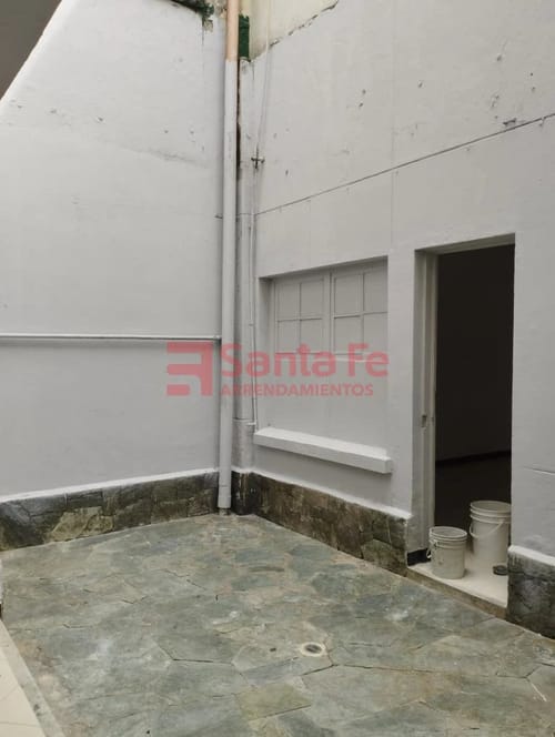 Casa de 4 alcobas en arriendo en Villa Nueva, Medellín, 350 m² · foto 9 de 10
