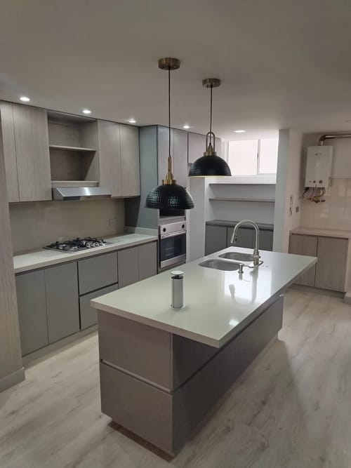 Apartamento de 3 alcobas en arriendo en Conquistadores, Medellín, 117 m² · foto 8 de 10
