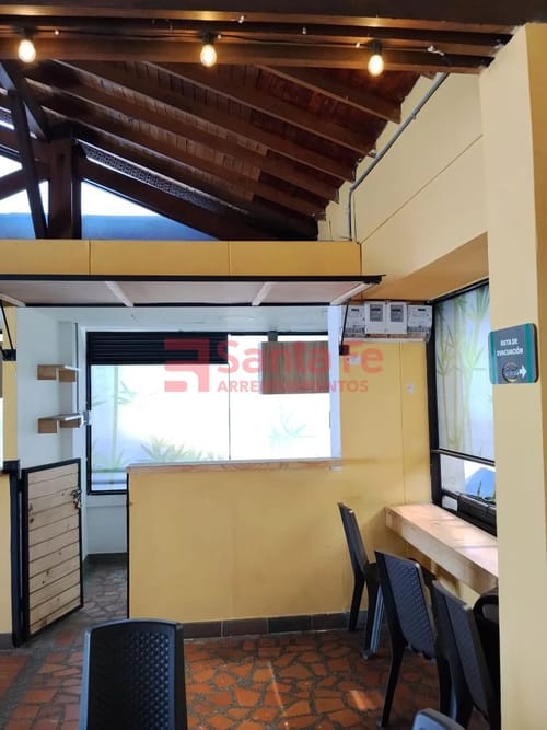Local en arriendo en La Candelaria, Medellín, 5 m² · foto 4 de 4