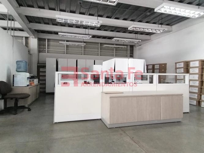 Local en arriendo en Calasanz, Medellín, 560 m² · foto 8 de 10