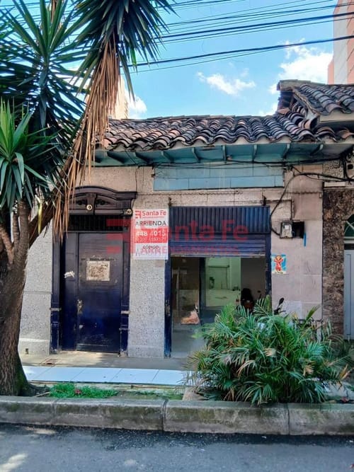 Local en arriendo en Bombona No.1, Medellín, 30 m² · foto 2 de 2