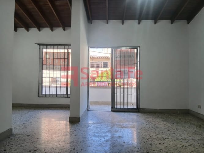 Apartamento de 4 alcobas en arriendo en Florida Nueva, Medellín, 170 m² · foto 4 de 10