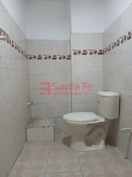 Oficina en arriendo en Suramericana, Medellín, 250 m² · foto 7 de 10