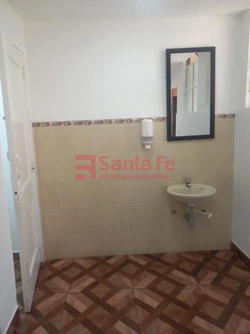 Oficina en arriendo en La Candelaria, Medellín, 45 m² · foto 6 de 8