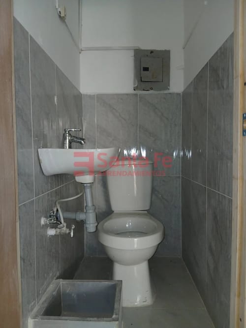 Local en arriendo en La Candelaria, Medellín, 27 m² · foto 5 de 5