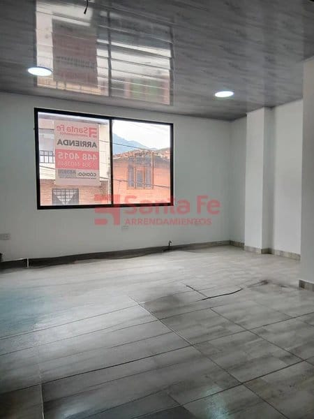 Local en arriendo en Sucre, Medellín, 20 m² · foto 2 de 4