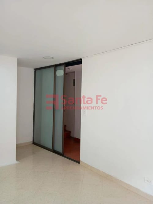 Local en arriendo en Obrero, Envigado, 83 m² · foto 4 de 10