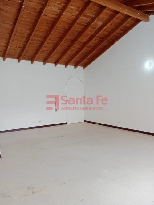 Oficina en arriendo en Conquistadores, Medellín, 40 m² · foto 7 de 7
