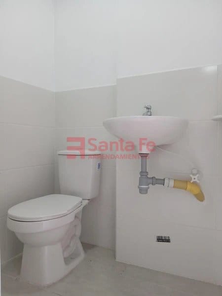 Local en arriendo en Sucre, Medellín, 22 m² · foto 4 de 6