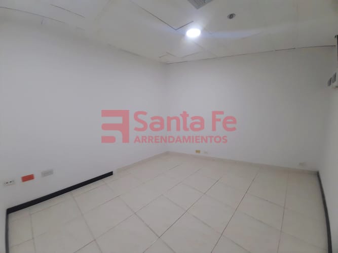 Oficina en arriendo en La Candelaria, Medellín, 80 m² · foto 7 de 10