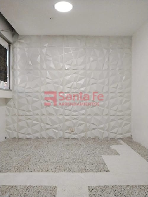 Oficina en arriendo en Villanueva, Medellín, 32 m² · foto 4 de 8