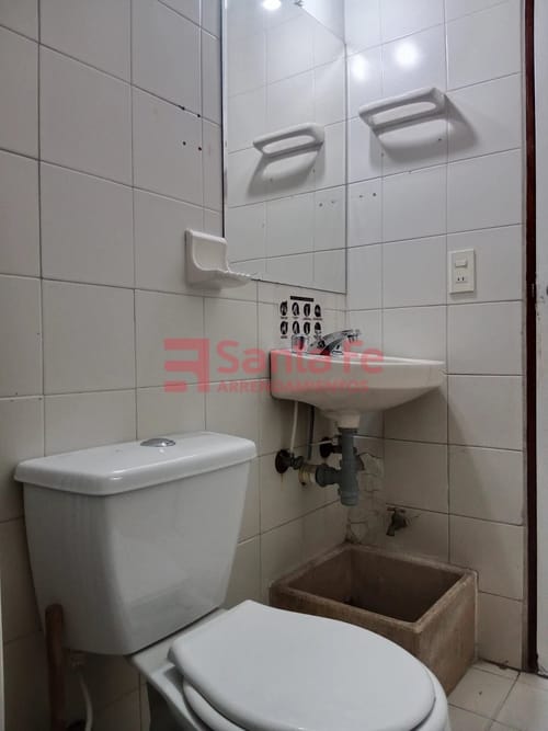 Oficina en arriendo en Conquistadores, Medellín, 40 m² · foto 5 de 7
