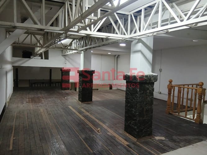 Local en arriendo en La Candelaria, Medellín, 200 m² · foto 5 de 10