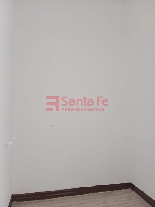 Oficina en arriendo en Conquistadores, Medellín, 40 m² · foto 7 de 7