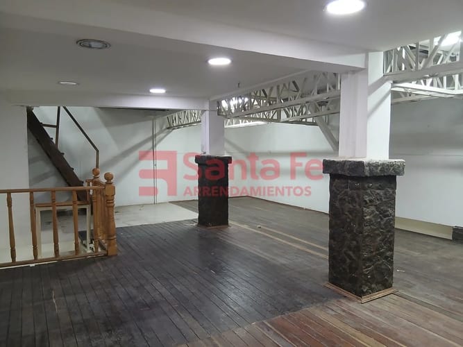 Local en arriendo en La Candelaria, Medellín, 200 m² · foto 6 de 10