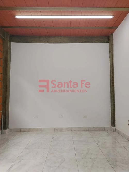 Local en arriendo en San Juan, Copacabana, 35 m² · foto 2 de 8