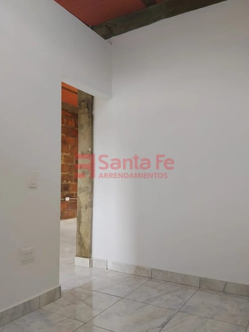 Local en arriendo en San Juan, Copacabana, 35 m² · foto 8 de 8