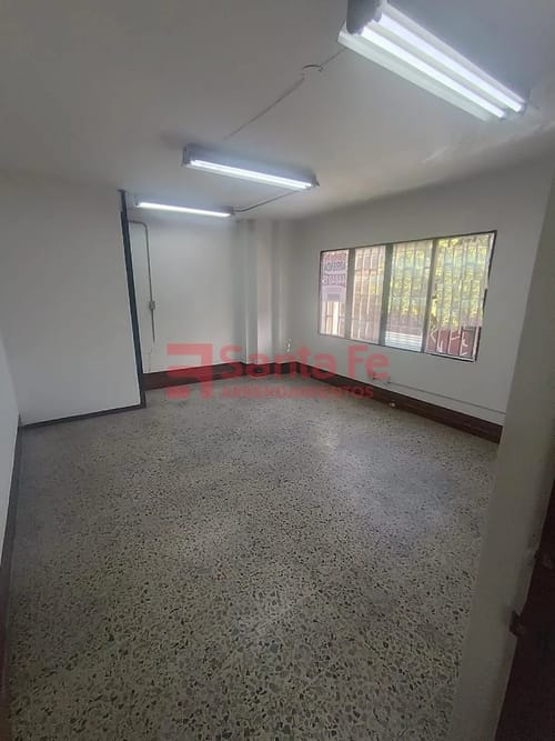 Local en arriendo en Mesa, Envigado, 250 m² · foto 3 de 10