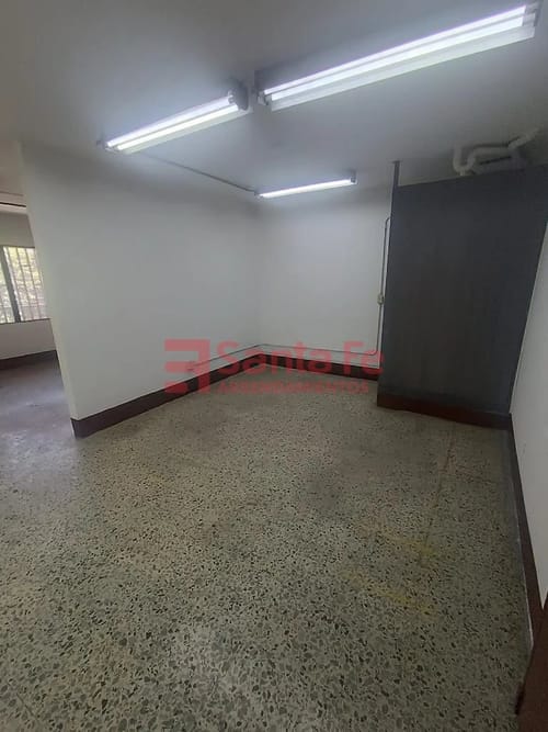Local en arriendo en Mesa, Envigado, 250 m² · foto 5 de 10