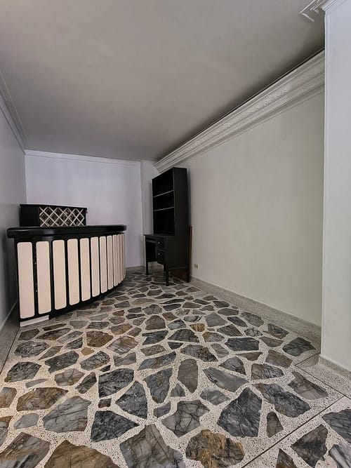 Apartamento de 4 alcobas en arriendo en Florida Nueva, Medellín, 112 m² · foto 3 de 10