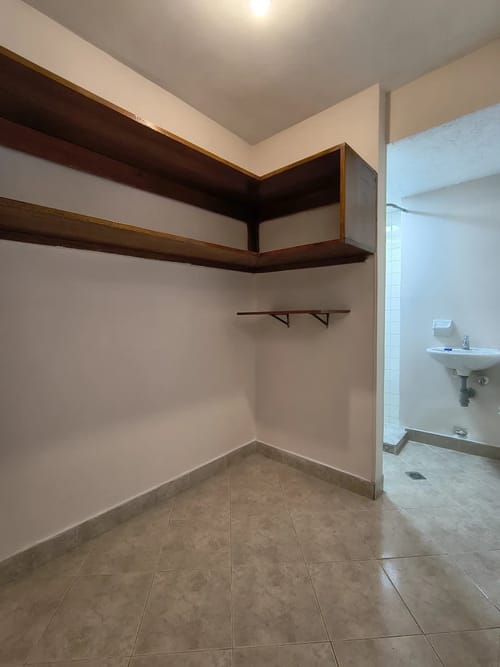 Apartamento de 4 alcobas en arriendo en Florida Nueva, Medellín, 112 m² · foto 10 de 10