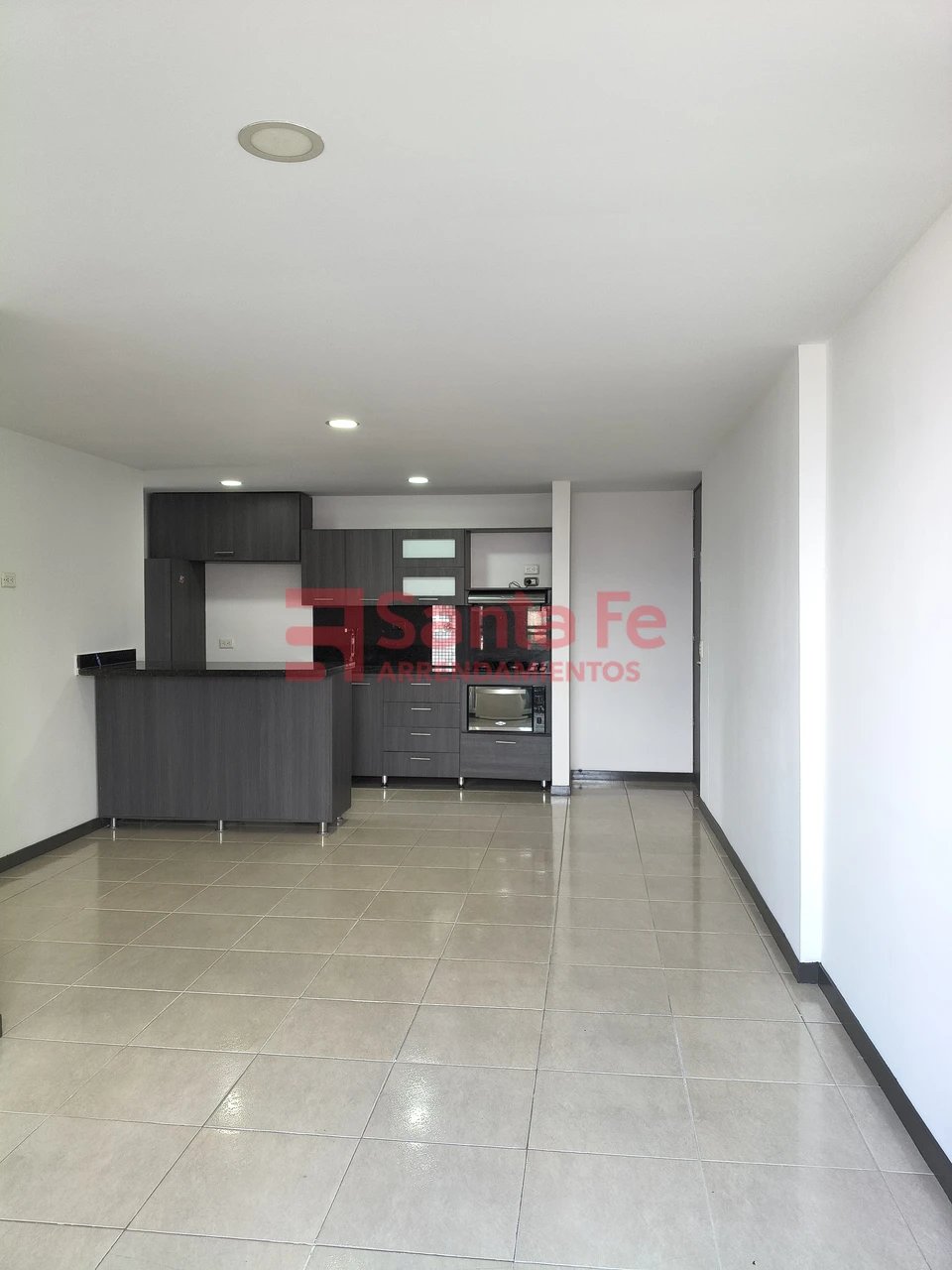 Apartamento en arriendo en Uribe Angel, Envigado · foto 2 de 10
