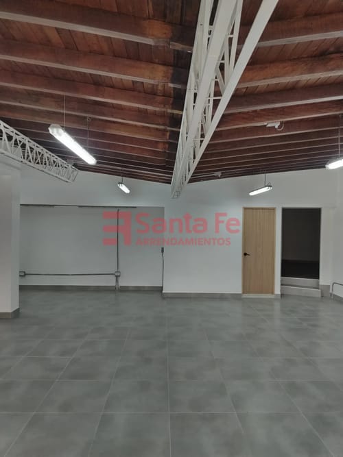Local en arriendo en Bolivariana, Medellín, 181 m² · foto 5 de 10