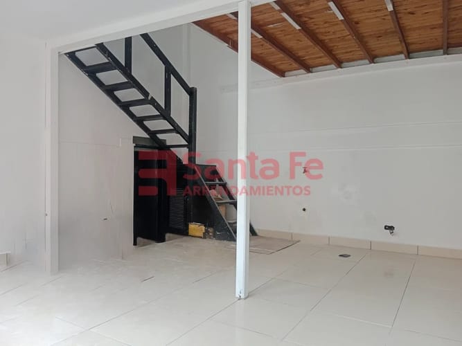 Local en arriendo en La América, Medellín, 40 m² · foto 2 de 4